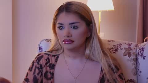 Amberseyes online show from 03-02-25, 10:24