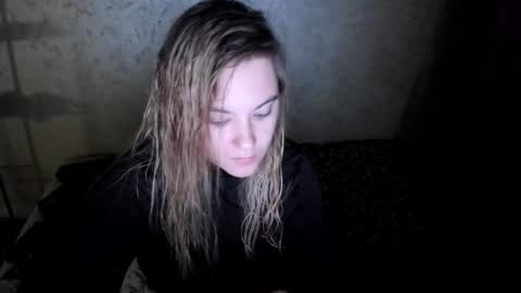 ambrosia__ online show from 09-20-25, 05:52