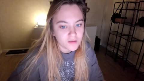 ambrosia__ online show from 09-29-25, 01:05