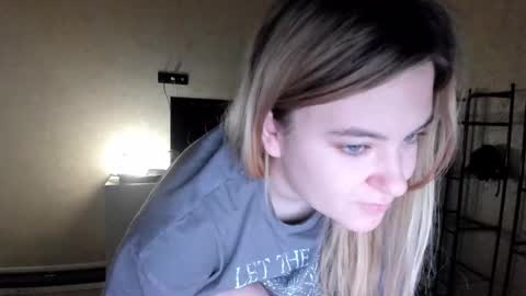 ambrosia__ online show from 09-30-25, 10:59