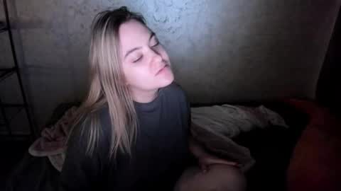 ambrosia__ online show from 10-21-25, 04:46