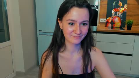 Snapshot of ameli_moon chatting on 01-06-25, 03:29 Eileen online show from 01-06-25, 03:29