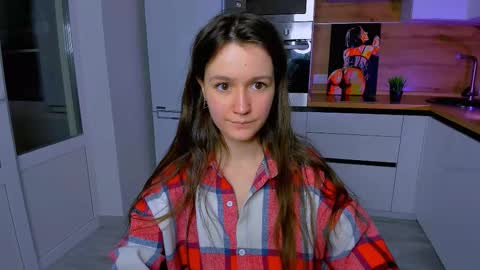 Snapshot of ameli_moon chatting on 03-10-25, 04:14 Eileen online show from 03-10-25, 04:14