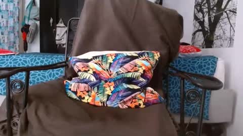 Snapshot of amelia_2023 chatting on 03-10-25, 04:46 amelia  online show from 03-10-25, 04:46