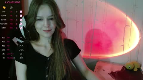 amelia_sweeti online show from 10-22-25, 08:30