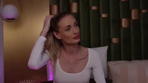 Amelia online show from 03-05-25, 09:27