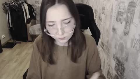 Snapshot of ameliakamishiro chatting on 02-22-25, 04:09 Amelia online show from 02-22-25, 04:09