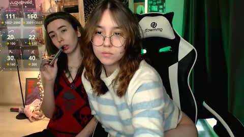 Amelia online show from 10-20-25, 08:59