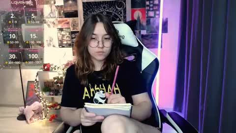 Amelia online show from 11-03-25, 09:10