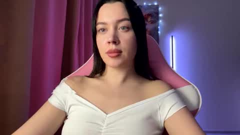 Amelia Sonk online show from 11-24-25, 06:40