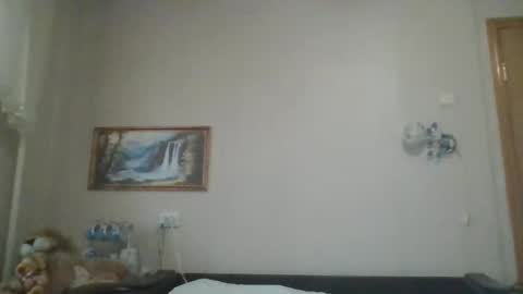 Snapshot of ameliavane chatting on 11-20-25, 10:04 ameliavane online show from 11-20-25, 10:04