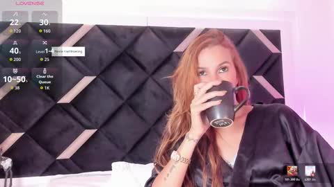 Snapshot of amelie_loove chatting on 02-27-26, 01:11 Amelie online show from 02-27-26, 01:11