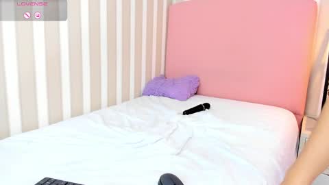 Victoria online show from 02-22-25, 03:25