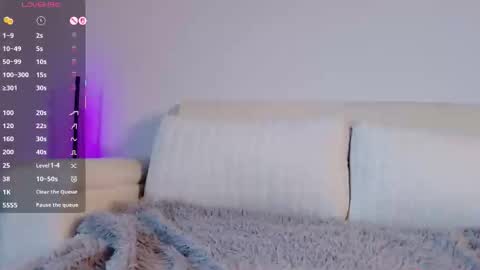 Victoria online show from 02-14-26, 01:13