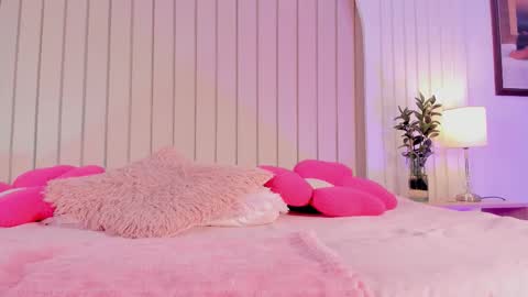 Amelia online show from 02-28-26, 08:21