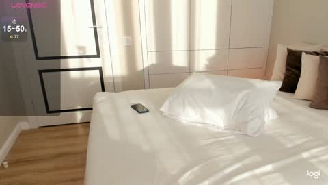 Amelina Love online show from 12-18-24, 08:20