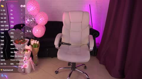 Snapshot of amellywhite chatting on 01-18-25, 11:00 Alina online show from 01-18-25, 11:00