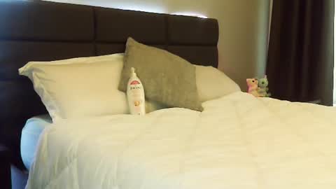 HOT white  naughty leo  xxx online show from 01-30-25, 11:34