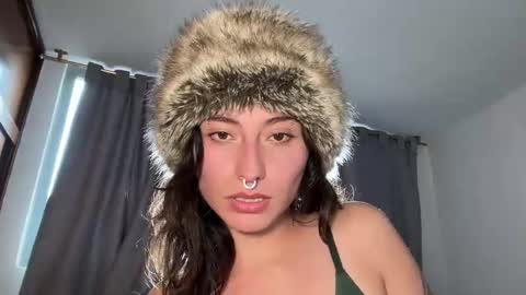 Snapshot of americanvisa chatting on 02-03-25, 09:07 Voraginem online show from 02-03-25, 09:07