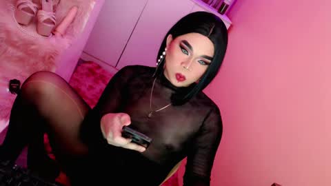 Queen Mireska online show from 02-07-25, 12:06