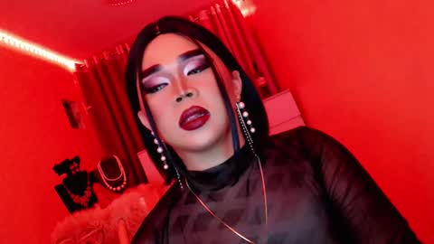 Queen Mireska online show from 03-07-25, 01:51