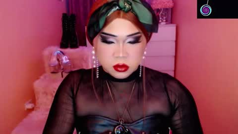 Queen Mireska online show from 01-10-26, 04:53