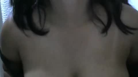 Snapshot of amichouu chatting on 12-05-25, 07:32 amichouu online show from 12-05-25, 07:32