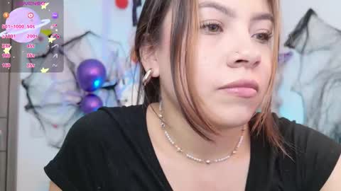 Amy online show from 10-11-25, 04:05