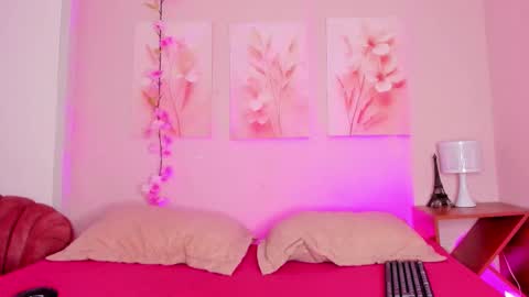 Snapshot of amiiclark chatting on 03-01-26, 07:05 AmiiClark online show from 03-01-26, 07:05