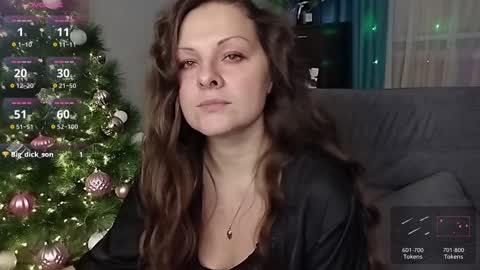 Mila online show from 12-18-24, 11:13