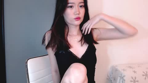 Snapshot of amiliyan chatting on 12-15-24, 10:07 AmiliYan online show from 12-15-24, 10:07