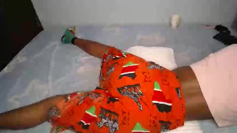 amira9120 online show from 10-22-25, 06:51