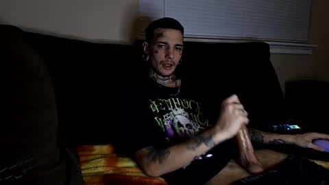 Snapshot of amiri_sweater chatting on 03-11-25, 12:28 amiri_sweater online show from 03-11-25, 12:28