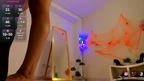 Amelya online show from 10-23-25, 07:23