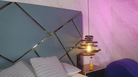 ammy durand online show from 11-08-25, 08:29