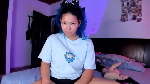 Snapshot of ammy_morgan_ chatting on 02-17-25, 04:42 ammy online show from 02-17-25, 04:42