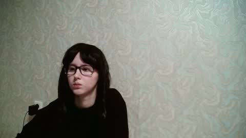 Amomira online show from 12-17-24, 12:00