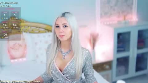  Im the first transgender post-op model on haturbate. I have a new sweet pussy... online show from 11-23-25, 05:46