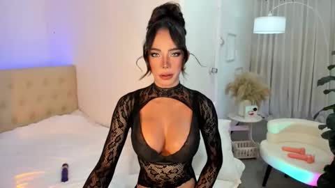 amoreignxxx online show from 01-10-26, 12:18