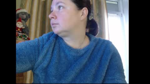 amorelara online show from 11-28-25, 09:12