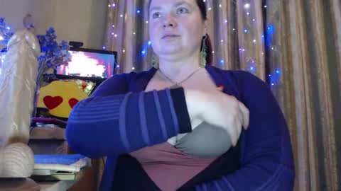 Snapshot of amorelara chatting on 02-13-26, 03:35 amorelara online show from 02-13-26, 03:35