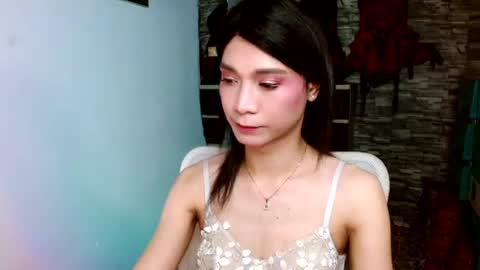 Snapshot of amorous_tina chatting on 07-07-26, 04:00 Tina online show from 07-07-26, 04:00