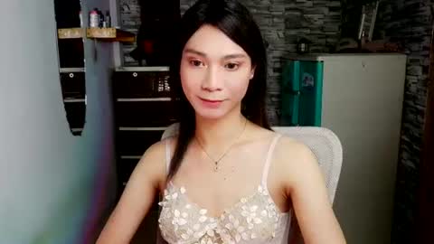Snapshot of amorous_tina chatting on 07-25-26, 08:45 Tina online show from 07-25-26, 08:45