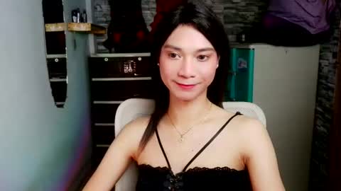 Snapshot of amorous_tina chatting on 07-30-26, 05:34 Tina online show from 07-30-26, 05:34
