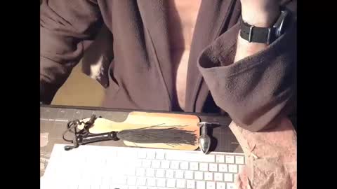 amslave4f online show from 12-26-24, 09:11