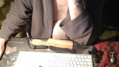 amslave4f online show from 02-25-25, 08:14