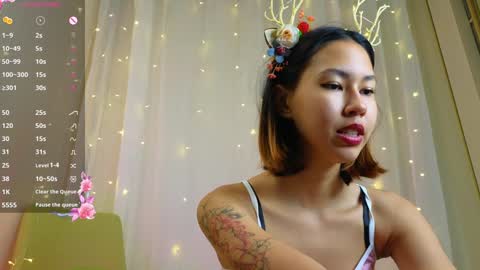 Snapshot of amurakim chatting on 01-04-25, 08:37 Amura Kim online show from 01-04-25, 08:37