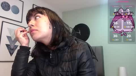 Amy 3 online show from 10-03-25, 04:42