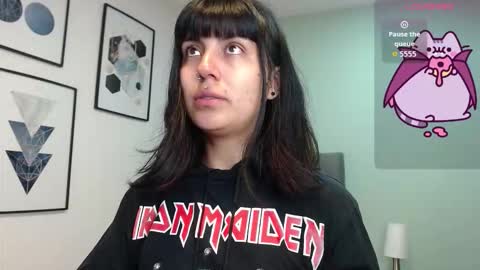 Amy 3 online show from 01-15-26, 04:17