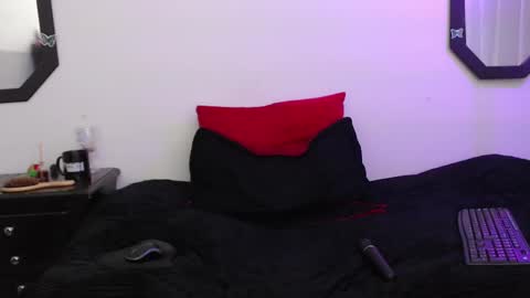 Amy online show from 02-15-25, 06:33